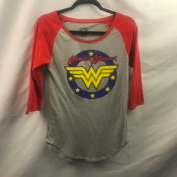 DC Comics Wonder Woman Tee - Picture 1 of 2
